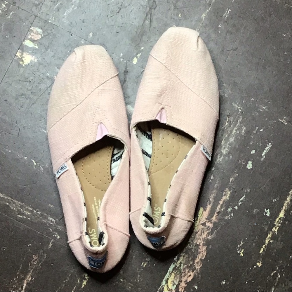 Pink Toms